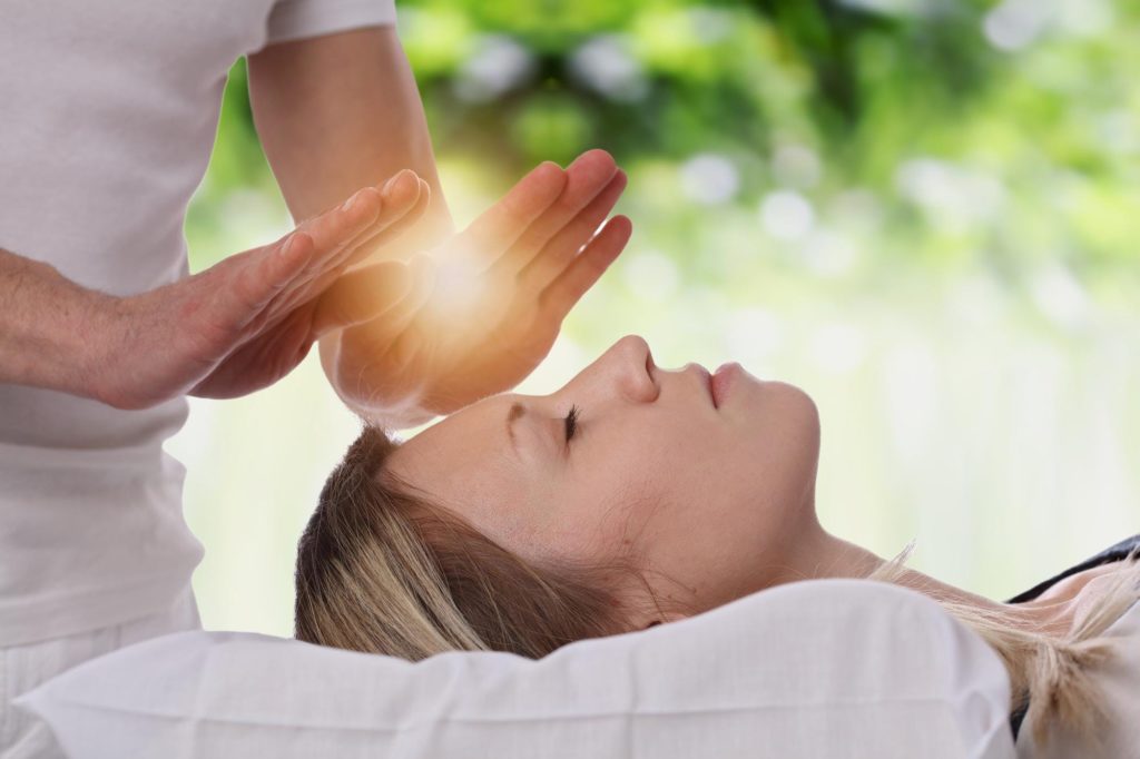 Reiki treatment in progress
